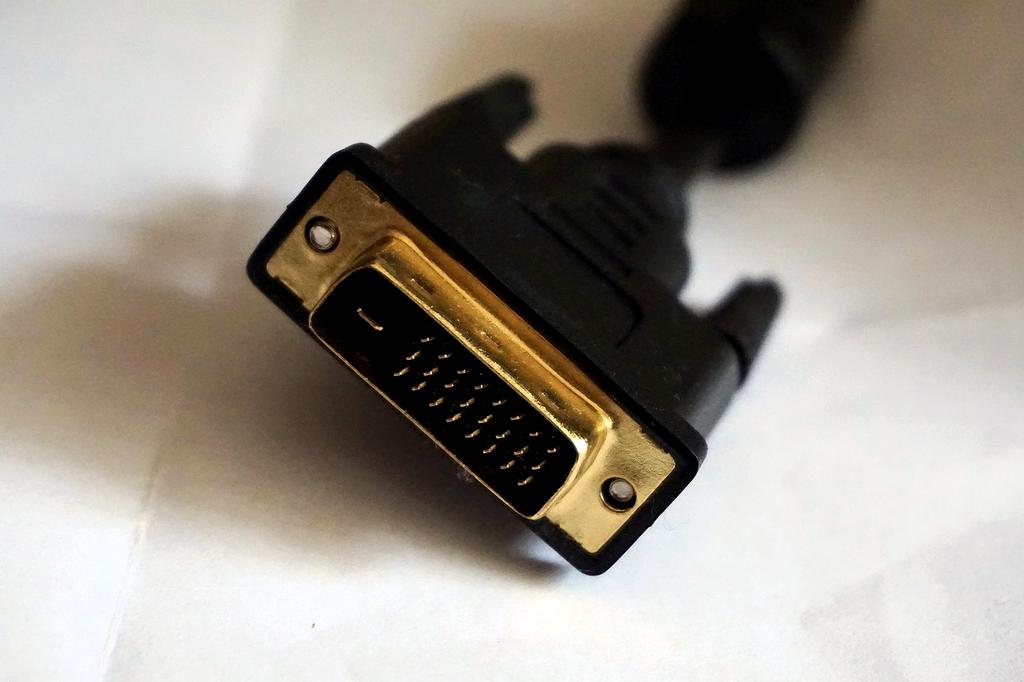 Molecular-level quantum processing with DNA storage